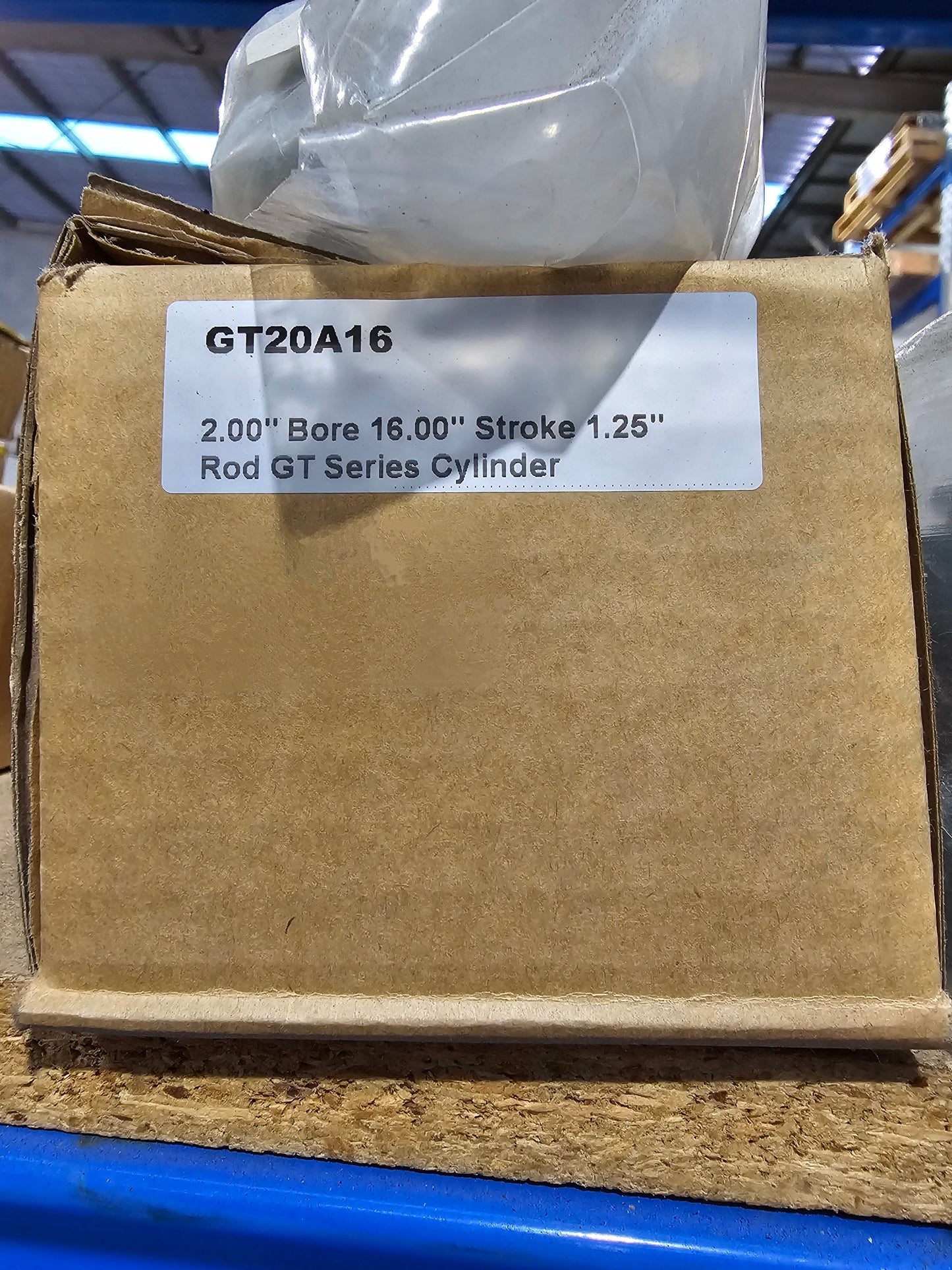 Ag Cylinder - 2.0" Bore - 16" Stroke - 1.5" Rod - 28.25" Closed Centre